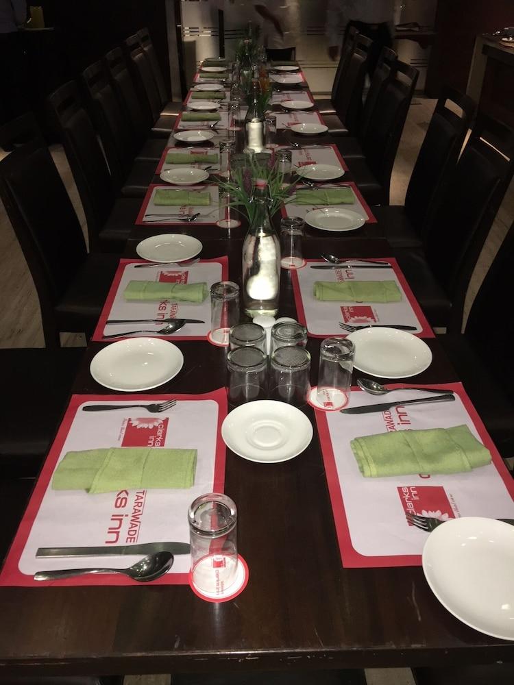 普纳塔拉瓦德克拉克酒店 浦那 外观 照片