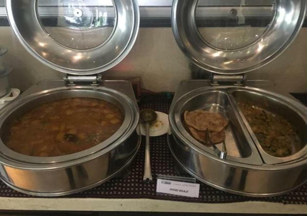 普纳塔拉瓦德克拉克酒店 浦那 外观 照片